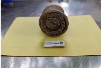 அகரம் அகழ்வாய்வில் கசுடுமண்ணால் ஆன முத்திரை கண்டுபிடிப்பு : அமைச்சர் தங்கம் தென்னரசு ட்வீட்