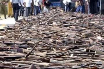 අනවසර ගිනි අවි ළඟ තබාගෙන සිටින පුද්ගලයන් වෙත කෙරෙන නිවේදනයක්.