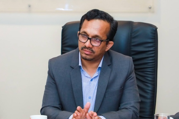 அநுர - ஹர்ஷனவை நீதிமன்றில் முன்னிலையாகுமாறு உத்தரவு | Anura Harshana Ordered To Appear In Court அநுர - ஹர்ஷனவை நீதிமன்றில் முன்னிலையாகுமாறு உத்தரவு | Anura Harshana Ordered To Appear In Court