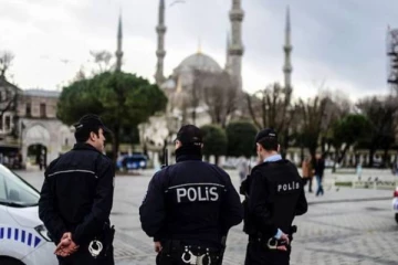 வெளிநாடு ஒன்றில் நாடு திரும்ப காத்திருந்த இலங்கையர் கொடூர கொலை