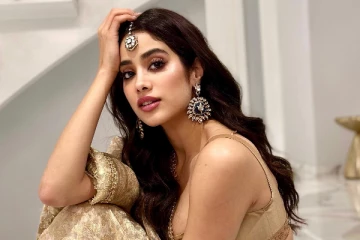 காலை எழுந்ததும் இதை ஒரு ஸ்பூன் சாப்பிடுவேன்.. ஜான்வி கபூர் அழகின் ரகசியம் இதுதானாம்