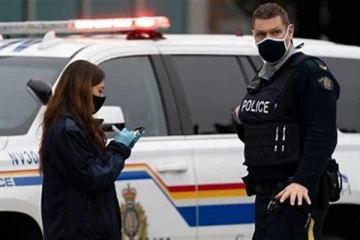 கனடாவில் இரட்டைக்கொலை சம்பவத்தில் இந்திய வம்சாவளியினர் இருவர் கைது