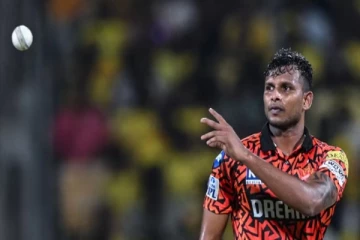 நடராஜனை எடுக்க மாட்டாங்க; ஒதுக்கி வைத்த பிசிசிஐ - இதனால் தான்.?