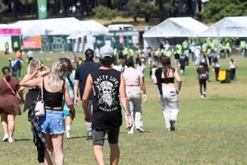 அவுஸ்திரேலியா நகரமொன்றில் உச்சம் தொட்ட வெப்பநிலை... பொதுமக்களுக்கு விடுக்கப்பட்ட எச்சரிக்கை