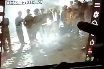 சுரங்கத்தில் சிக்கிய 41 பேர்.. வெளியான முதல் வீடியோ - என்ன நிலைமை?