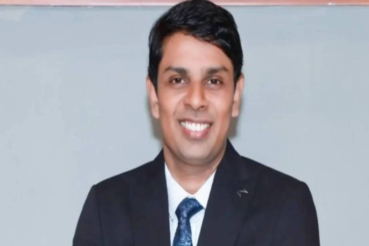 யாழில் ஆசிரிய மாணவி தற்கொலை விவகாரம் ; உரிய நடவடிக்கை எடுக்குமாறு அரசுக்கு அர்ச்சுனா கோரிக்கை | Student Suicide Case Arjuna S Appeal To Government