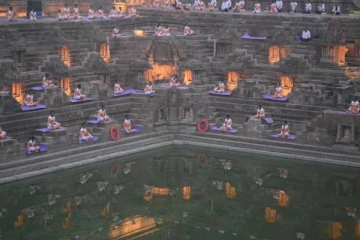 பிரபல நாட்டில் 4 ஆயிரம் பேர் ஒன்று நேர்ந்து படைத்த கின்ன்ஸ் சாதனை!