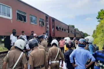 ரயிலில் மோதி வெளிநாட்டுப் பிரஜை உயிரிழப்பு