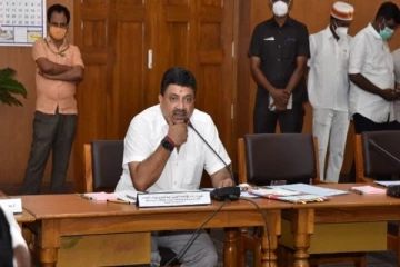 தமிழக இளைஞர்களுக்கு அடித்த ஜாக்பாட்...அரசு வேலையில் தமிழுக்கு முன்னுரிமை அமைச்சரின் அசத்தல் பேட்டி