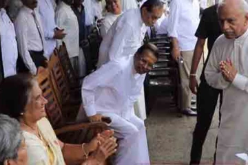 හිටපු ජනාධිපති මෛත්‍රී සහ චන්ද්‍රිකා එක තැනකට එයි