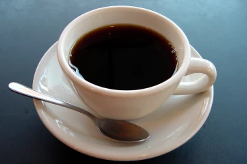 எச்சரிக்கை....நீரிழிவு நோயாளிகள்தெரியாமகூட  இந்த பொருட்களை காபியில் சேர்த்துக்காதீங்க!