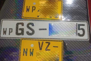 முற்றுகையிடபட்ட போலி இலக்கத் தகடு தயாரிக்கும் நிலையம் ; சிக்கிய சந்தேக நபர்