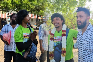 இனமத நல்லிணக்கத்தை வலியுறுத்தி நடைபயணமொன்றை ஆரம்பித்த யாழ். இளைஞன்