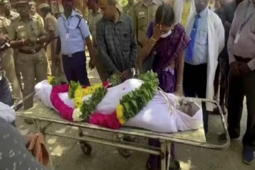 சாந்தனின் சடலம் நளினி மற்றும் அவரது சட்டத்தரணியிடம் கையளிப்பு