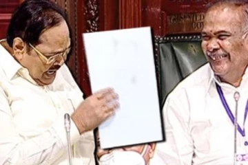 ‘’ அய்யா அவரே பாவம்  கொஞ்சம் விடுங்களேன் ‘’   சட்டசபையில் அப்பாவு துரைமுருகன் கல கல