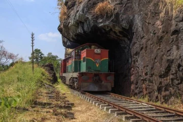 இலங்கைக்கு 10,000 ரயில் தண்டவாளங்கள் வழங்கிய பிரபல நாடு!