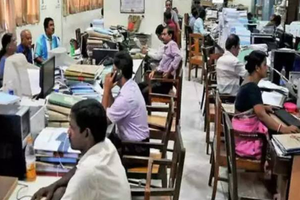 அரச ஊழியர்களுக்கு நிதி இராஜாங்க அமைச்சர் வெளியிட்ட மகிழ்ச்சி தகவல்! | Happy News Government Employees Finance Minister