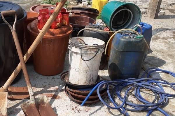 யாழில் பொலிஸாரின் சுற்றிவளைப்பில் தலைதெறிக்க ஓடிய நபர்கள்! | People Who Ran Away From The Police Encirclement