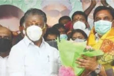 தமிழ்நாட்டின் ஆப்ரகாம்லிங்கன் எடப்பாடி பழனிச்சாமி! பொள்ளாச்சி ஜெயராமன் புகழாரம்