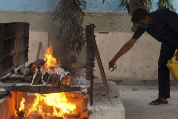 இலங்கையில் சடுதியாக குறைந்தது கொரோனா மரணங்கள்