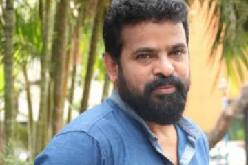 ஆஸ்கர் விருதெல்லாம் ஒரு விருதா... எல்லாம் அரசியல்...? பிரபல இயக்குநர் பேட்டி