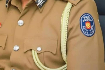 காணொளி ஊடாக உயர் அதிகாரிகளை விமர்சித்த பொலிஸ் சார்ஜண்ட் இடைநிறுத்தம்