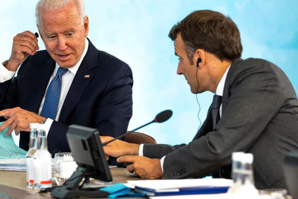 “யுக்ரெய்ன் போர்ச்சூழலில் திடீர் திருப்பம்” ரஸ்ய ஜனாதிபதியை சந்திக்க அமெரிக்க ஜனாதிபதி இணக்கம்!(photos) | Ukrain War Situation Bidan Agree To Meet Putin