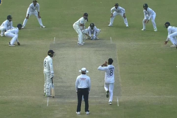 என்னப்பா இப்படியாயிட்டு : இந்திய அணியின் வெற்றியைப் பறித்த வெளிச்சம் , நடந்தது என்ன?