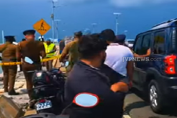 யாழில் இளம் குடும்ப பெண் படுகொலை ; சந்தேக நபர் தொடர்பில் வெளியான முக்கிய தகவல் | Jaffna Woman Murder Key Suspect Info Out யாழில் இளம் குடும்ப பெண் படுகொலை ; சந்தேக நபர் தொடர்பில் வெளியான முக்கிய தகவல் | Jaffna Woman Murder Key Suspect Info Out