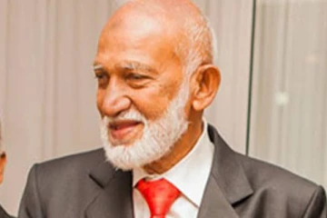 ෆවුසිට එරෙහිව විනය ක්‍රියාමාර්ග - හේතුව මෙන්න..