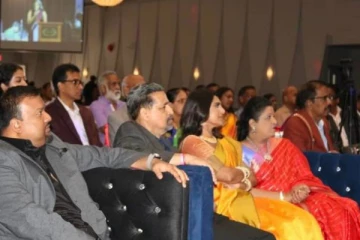 தமிழீழ புலிகளின் தலைவரை புகழ்ந்து தள்ளிய இந்திய நடிகை!