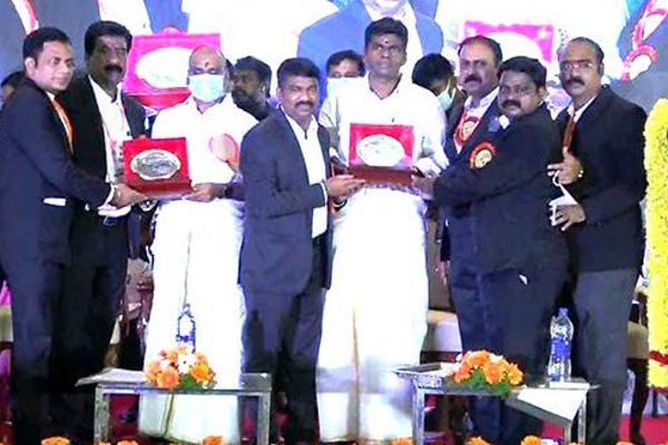 கோழி மாதிரி பொத்தி பொத்தி வளர்க்கப்படும் உதயநிதி தலைவராக முடியாது- அண்ணாமலை கிண்டல் | Udayanidhi Cannot Be The Leader Annamalai Tease