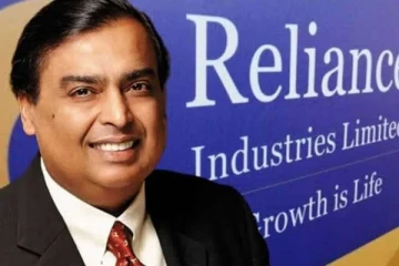 100 பில்லியன் டொலர் வருவாய்.. சாதனை படைத்த முகேஷ் அம்பானி!