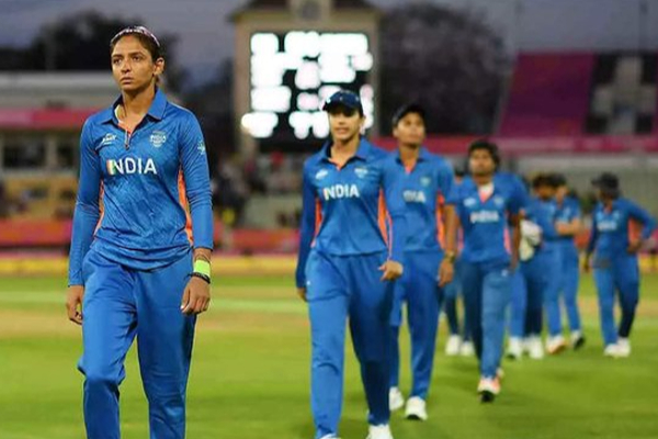 காமன்வெல்த் - 100 ரன்கள் வித்தியாசத்தில் வென்று அசத்திய இந்தியா - தமிழ்நாடு