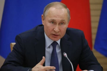 இவ்வளவு டொலருக்கு மேல் கொண்டு செல்லக்கூடாது ..அதிரடி உத்தரவிட்ட புடின்