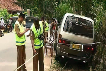 அநுராதபுரத்தில் கோர விபத்து: இரு இளைஞர்கள் பலி