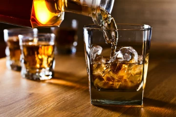 ரஷ்யாவில் மதுபானம் அருந்திய 16 பேருக்கு நேர்ந்த கதி!