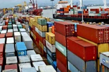 ඉන්ධන මිල ඉහළ යාමත් සමග බහාලුම් ප්‍රවාහන ගාස්තුත් ඉහළට