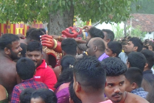 மட்டக்களப்பு சிவ சக்தி ஸ்ரீ முருகன் ஆலயத்தில் வெகு சிறப்பாக நடந்தேறிய சூரன்போர் | Special Sooranbor At Murugan Temple In Batticaloa மட்டக்களப்பு சிவ சக்தி ஸ்ரீ முருகன் ஆலயத்தில் வெகு சிறப்பாக நடந்தேறிய சூரன்போர் | Special Sooranbor At Murugan Temple In Batticaloa