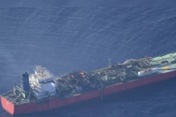 நடுக்கடலில் வெடித்த LPG வாயு நிரம்பிய கப்பல்: 23 இந்திய மாலுமிகளின் நிலை என்ன?