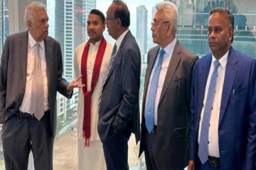 தென்னிலங்கை அரசியலில் குழப்பநிலை! சொகுசு ஹோட்டலில் இரகசிய சந்திப்பில் முக்கிய அரசியல்வாதிகள்