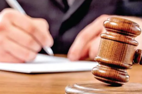 புதுக்குடியிருப்பில் வீதியில் குப்பை கொட்டிய வர்த்தகருக்கு எதிராக வழக்கு | Case Filed In Against Businessman Garbage Road