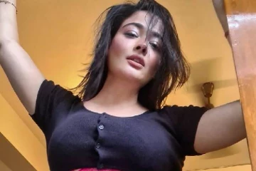 40 வயதில் படுகேவலமாக நடந்து கொள்ளும் நடிகை கிரணின் அம்மாவா இது! புகைப்படம்