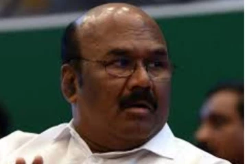 நேரா வர சொல்லுங்கள் அவங்க முகமூடியை நாங்கள் கிழிக்கிறோம் - ஆவேசமான அமைச்சர் ஜெயக்குமார்