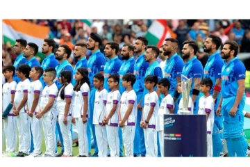 இதயத்தில் ஏமாற்றத்தோடு செல்கிறோம்.... - டுவிட்டரில் விராட் கோலி உருக்கம்