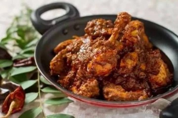 கேரளா ஸ்டைலில் சுவையான மலபார் சிக்கன் ரோஸ்ட்- செய்வது எப்படி?