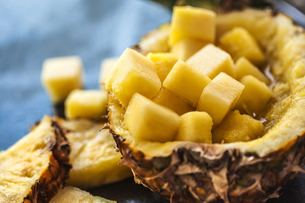 அளப்பரிய நன்மைகளை அள்ளித்தரும்  அன்னாசிப் பழம்! | Pineapple Fruit Gives Tremendous Benefits