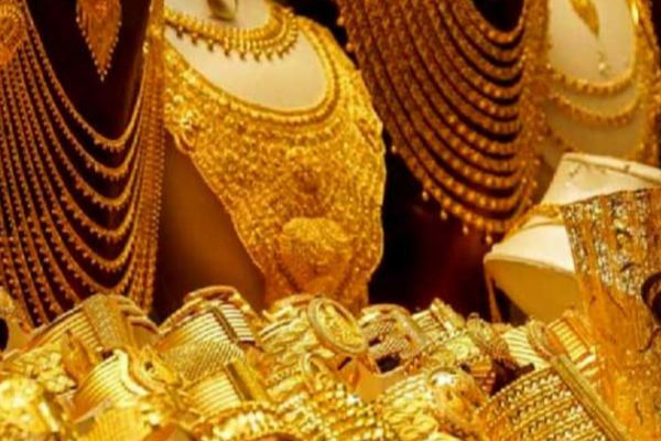 இலங்கையில் தங்கத்தால் ஏற்பட்டுள்ள பாதிப்பு - 3 இலட்சம் பேர் ஆபத்தில் | Sri Lanka S Gold Demand Drops Jobs At Risk