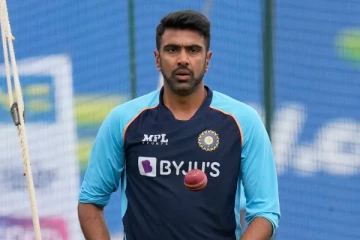 ஆப்கான் வீரருக்கு ஆதரவாக இந்திய ரசிகர்களிடம் கேள்வி எழுப்பிய அஸ்வின்