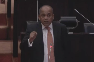 ගල්අඟුරු නැව් 5ක් හදිසියේ අරන් රුපියල් මිලියන 2,280කට වැඩි පාඩුවක් - මරික්කාර් මන්ත්‍රීවරයා පාර්ලිමේන්තුව හොල්ලයි